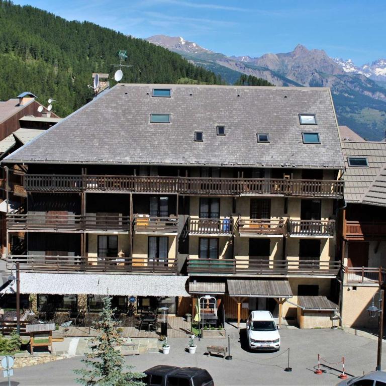Studio cosy pour 4 à Risoul 1850, au pied des pistes, balcon ouest, 2 étoiles - Appartement 1 Chambre - 19