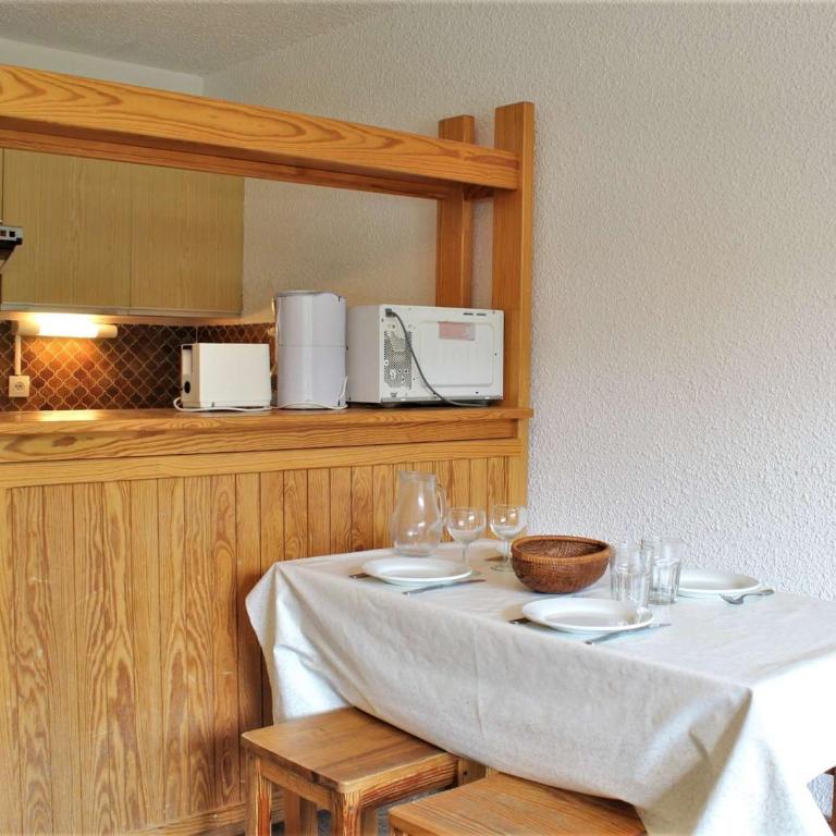 Appartement Confortable avec Piscine, Tennis et Animaux Acceptés à Risoul - Appartement 1 Chambre - 8