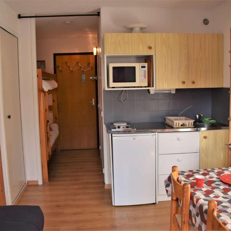 Studio cosy au pied des pistes - 4 couchages - Proche ESF et commerces - Appartement 1 Chambre - 3