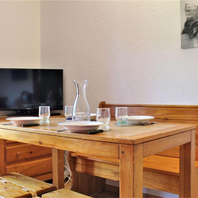 Appartement cosy 2 pièces avec balcon et accès piscine à Risoul - Appartement 1 Chambre - 4
