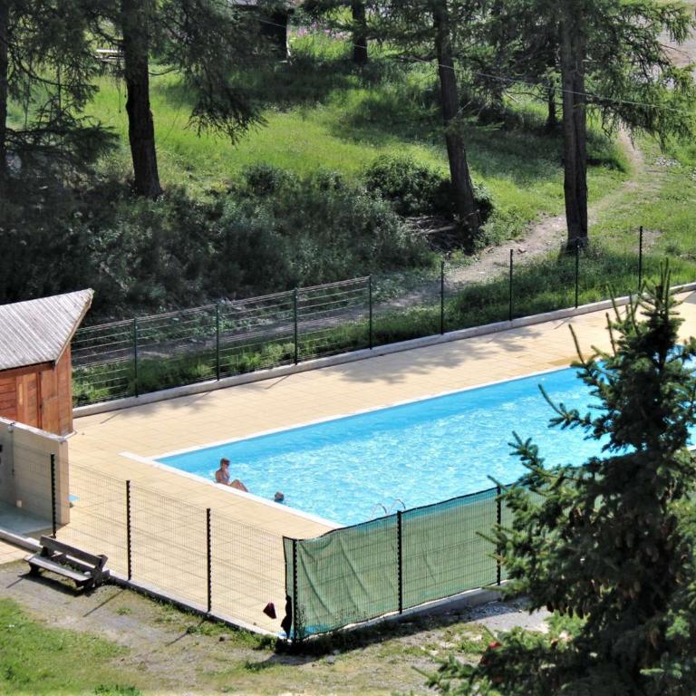 Appartement cosy 2 pièces avec balcon et accès piscine à Risoul - Appartement 1 Chambre - 12