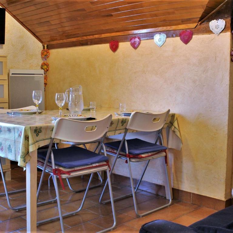 Appartement pieds des pistes, 2 cabines, 4 personnes - Risoul 1850 - Appartement 2 Chambres - 2