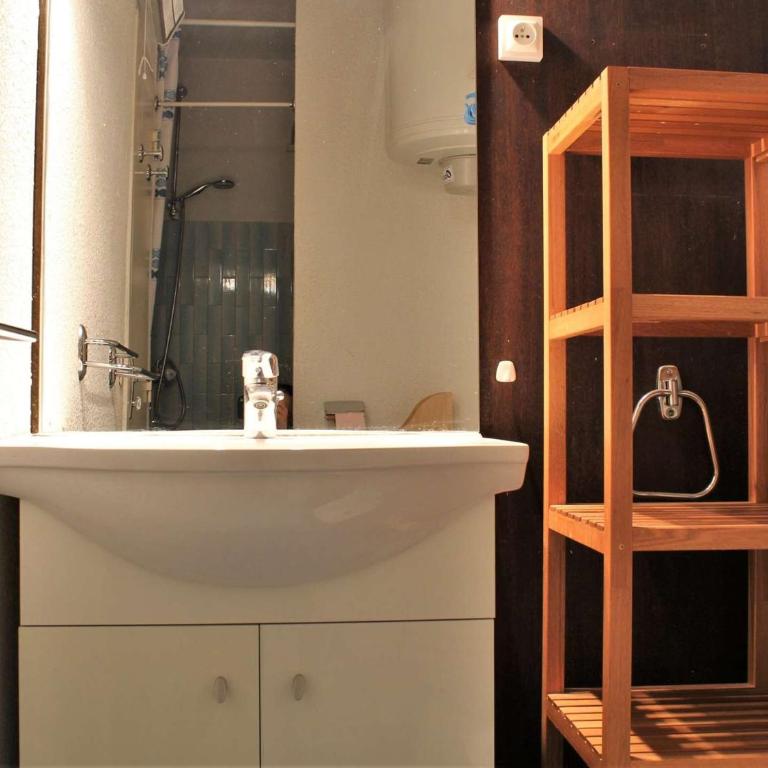 Studio cabine 4 pers, pied de pistes, animaux acceptés – Risoul 1850 - Appartement 1 Chambre - 10