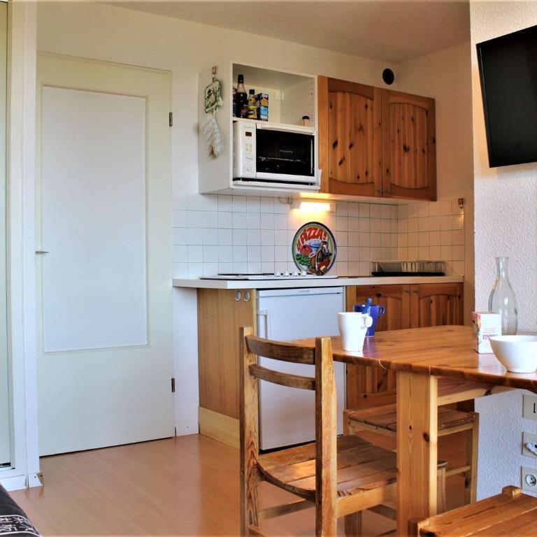 Studio coin montagne 4 pers, pied de pistes à Risoul - Appartement 1 Chambre - 3