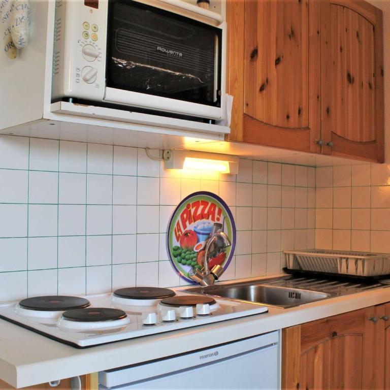 Studio coin montagne 4 pers, pied de pistes à Risoul - Appartement 1 Chambre - 8