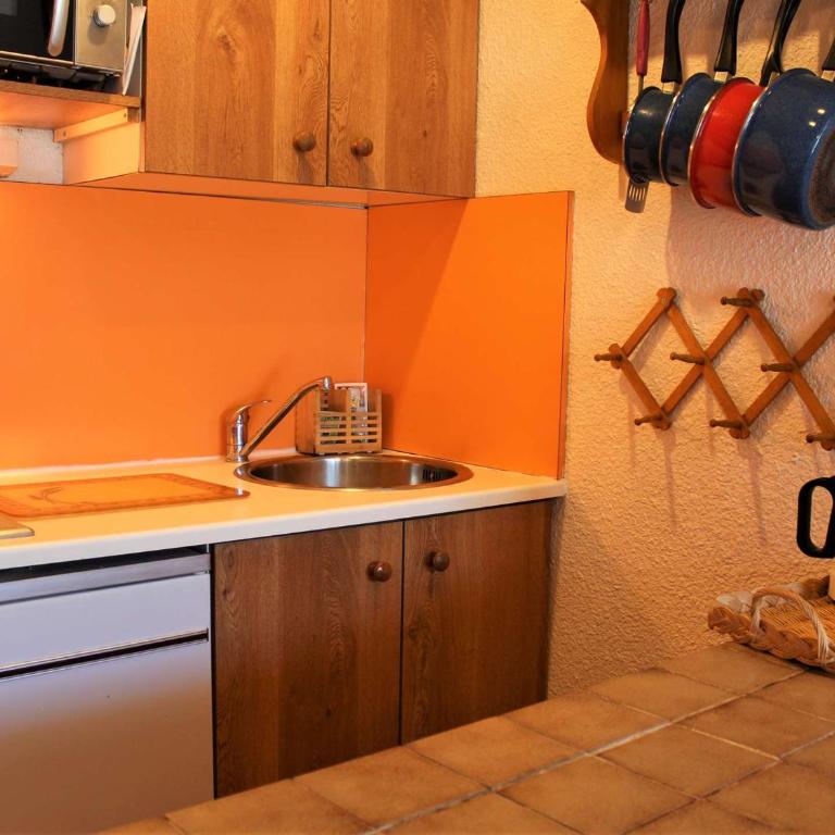 Studio cosy à Vars avec balcon, proche pistes et commerces, parking inclus - FR-1-330B-38 - Apartment (4 Erwachsene) - 6