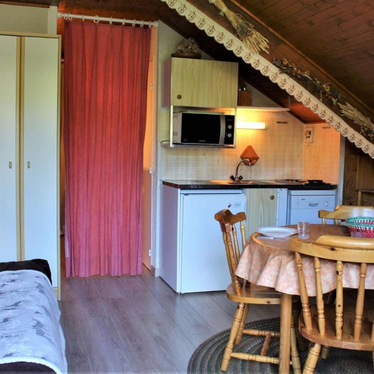 Studio 4 pers avec balcon - Animaux admis - Parking gratuit - Appartement 1 Chambre - 1