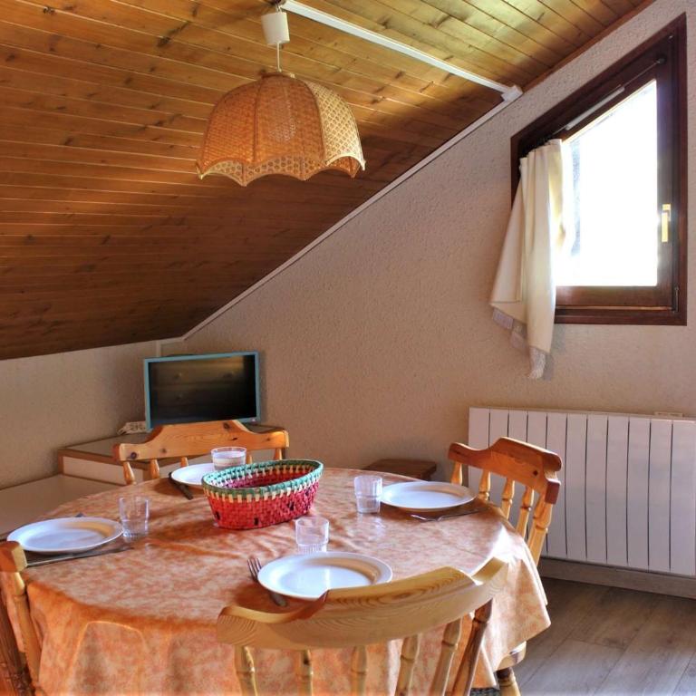 Studio 4 pers avec balcon - Animaux admis - Parking gratuit - Appartement 1 Chambre - 12