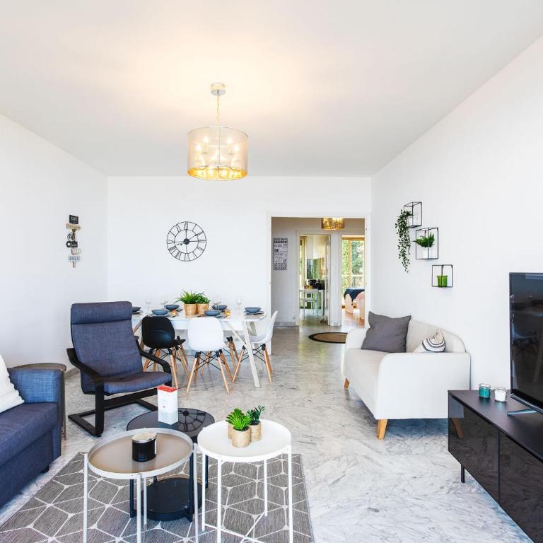 LE SIRIUS AP4314 By Riviera Holiday Homes - Appartement - Vue sur Mer - 12