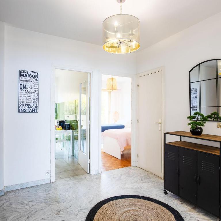LE SIRIUS AP4314 By Riviera Holiday Homes - Appartement - Vue sur Mer - 16