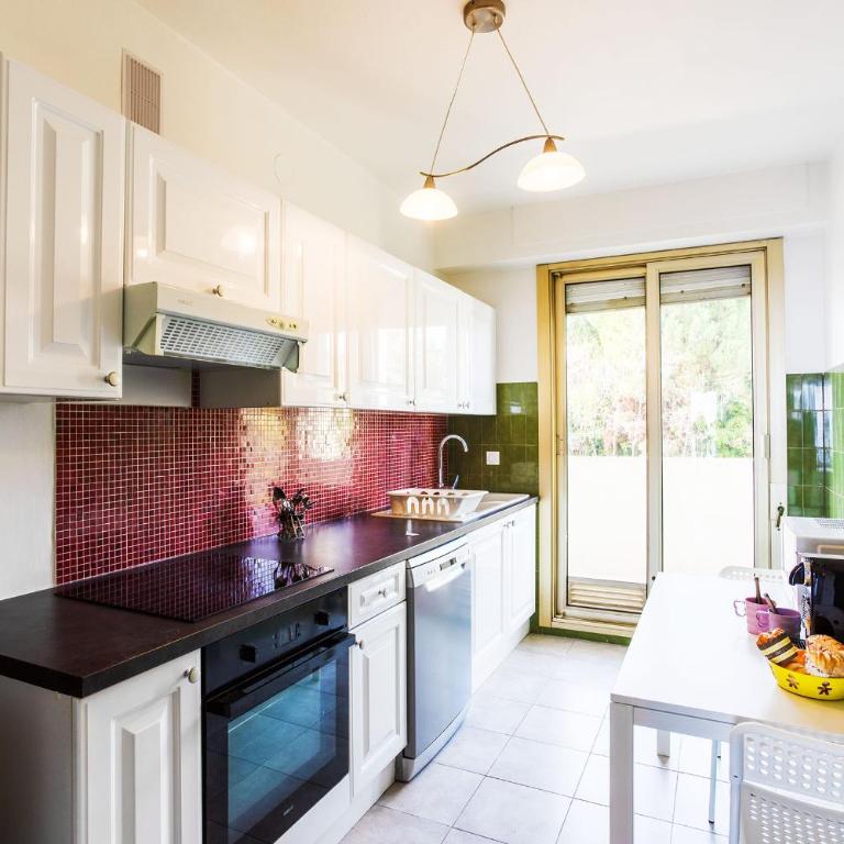 LE SIRIUS AP4314 By Riviera Holiday Homes - Appartement - Vue sur Mer - 15
