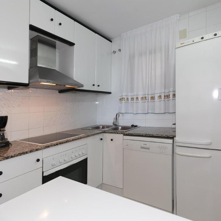 UHC Los Flamencos Family Complex - Apartamento de 2 dormitorios con vistas a la piscina - 15