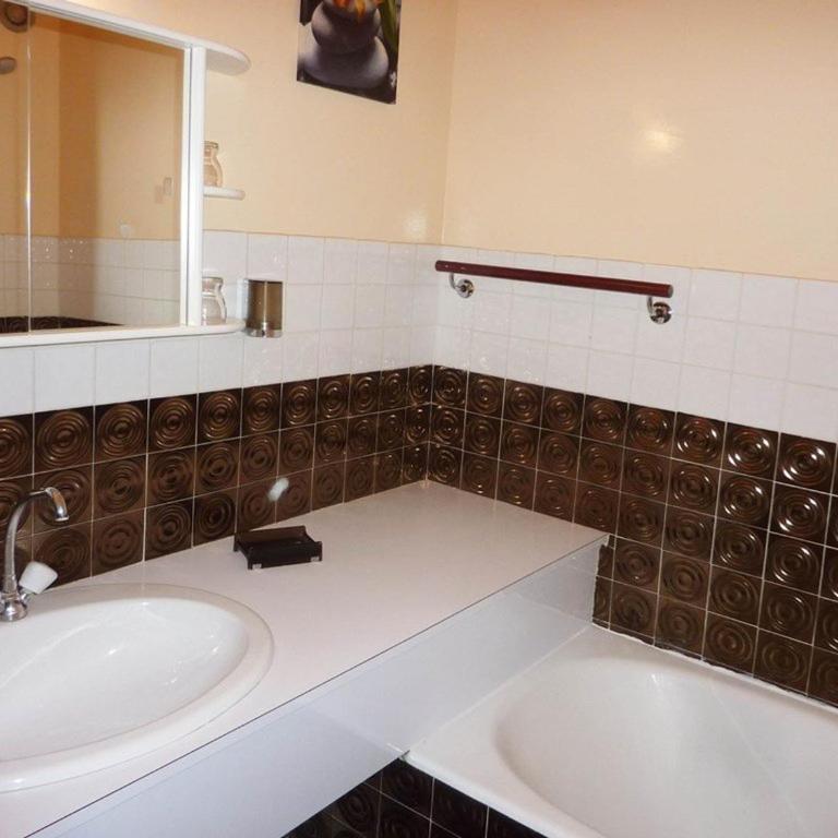 Studio confortable pour 4 pers, skis aux pieds, balcon, proche commerces - FR-1-322-219 - Apartment (4 Erwachsene) - 3