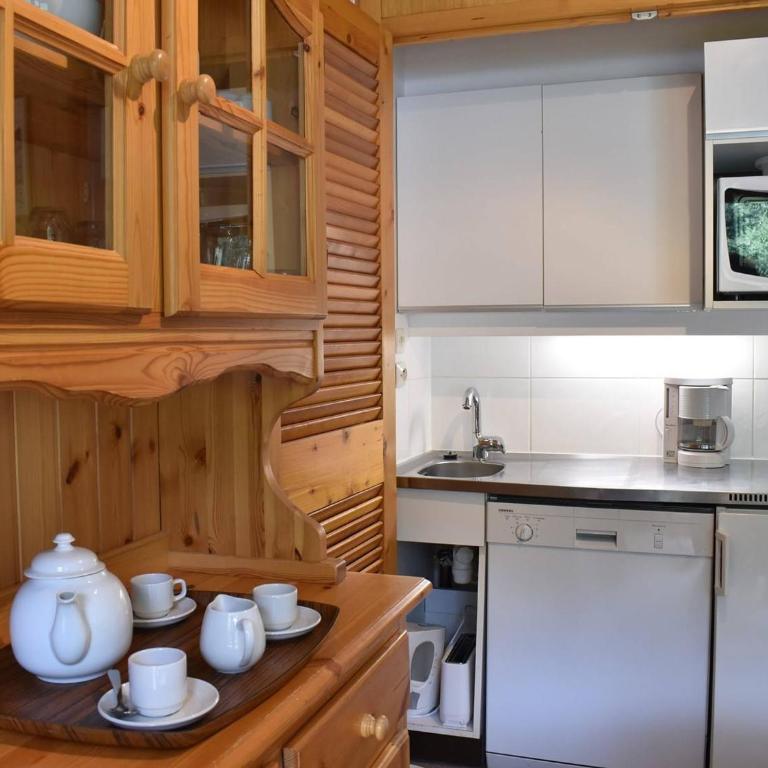 Studio cosy à Méribel, à 20m des pistes, avec balcon, casier à ski et accès facile aux navettes - FR-1-180-333 - Appartement (4 Adultes) - 9