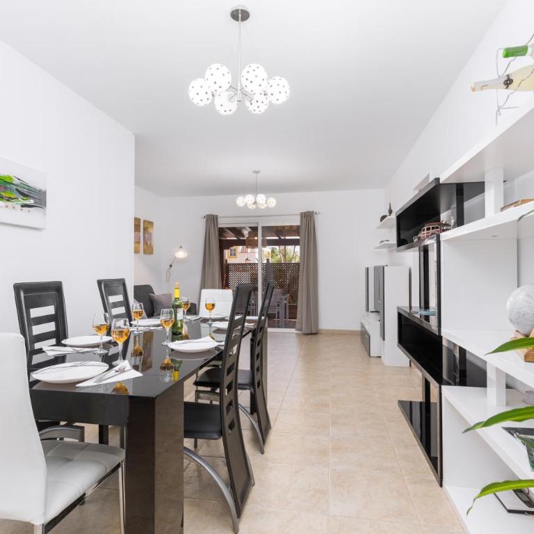 Home2Book Charming Casa El Refugio - Three-Bedroom House - 7