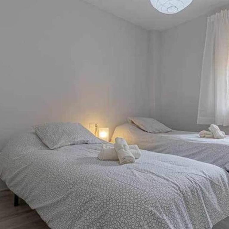 797 Holiday Rentals - Precioso piso para 5 con vista al mar - Two-Bedroom Apartment - 6