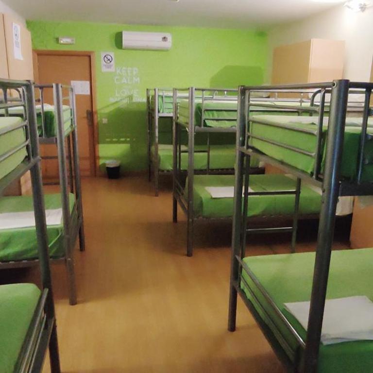 Guest House Barcelona Bruc - Single Bed in Female Dormitory Room - 3