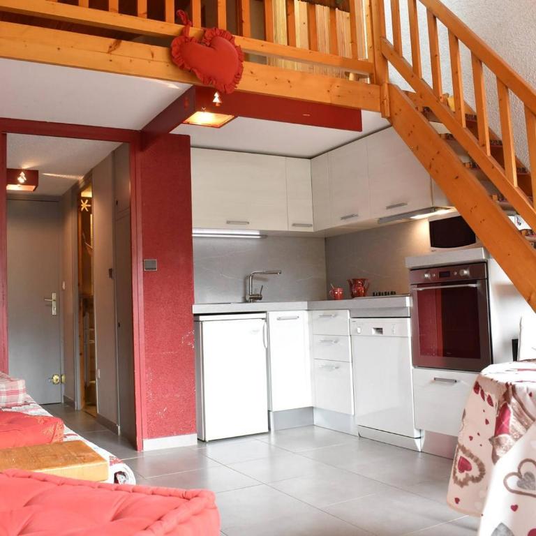Studio mezzanine 5 pers avec balcon sud, cœur Méribel, proche pistes et commerces - FR-1-180-304 - Appartement (5 Adultes) - 6