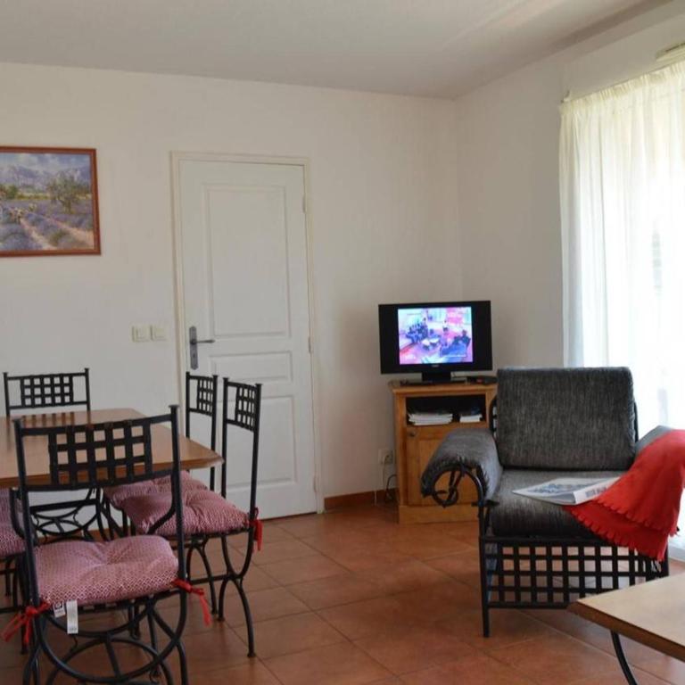 Appartement 3 pièces avec terrasse, piscine, parking et navette plage à Sainte-Maxime - FR-1-226-189 - Apartment (6 Erwachsene) - 7