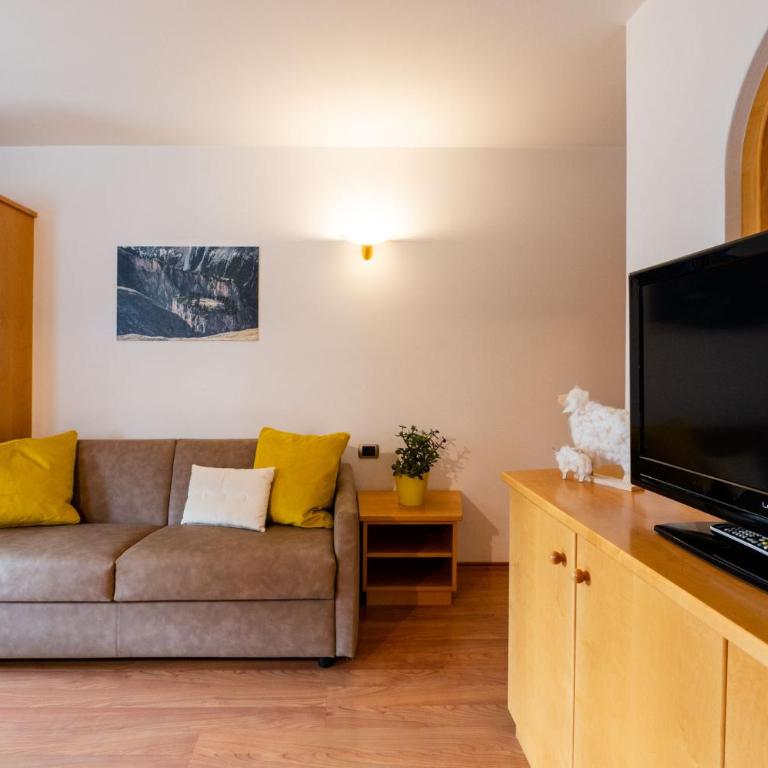 Residence Sovara - Appartamento con 1 Camera da Letto (2 Adulti + 2 Bambini) - 2