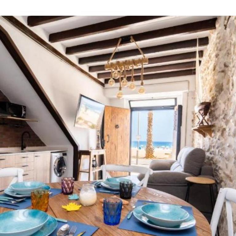 Apartamentos Gali playa 1 arsenal7 - Standard Family Room - 1