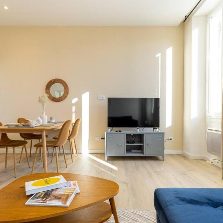 Super T2 (55 m2) proche du Cours Julien - Appartement 1 Chambre - 10
