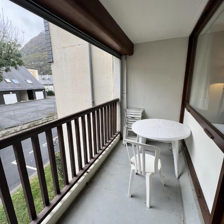 Appt T2 4 pers Saint Lary centre Village Parking - Appartamento con 1 Camera da Letto - 9