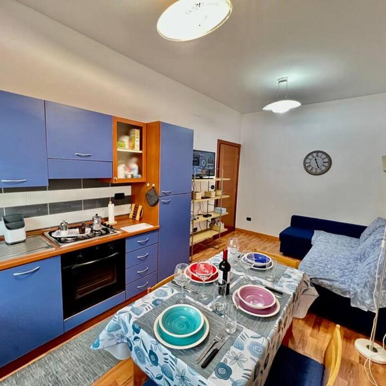 blue house relax e divertimento - One-Bedroom Apartment - 14