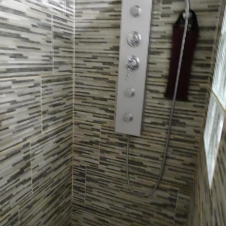 Las Delicias ROSES - Two-Bedroom Apartment - 24
