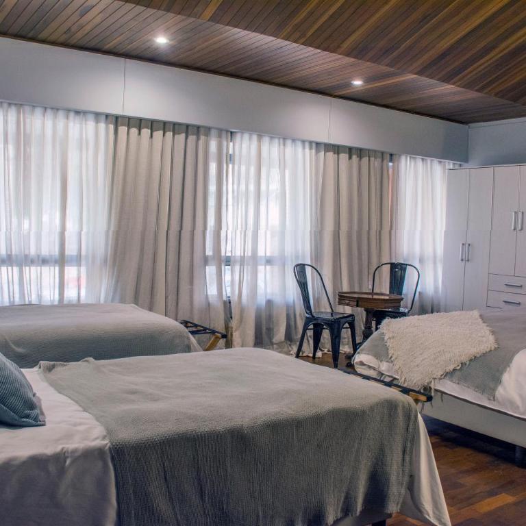 Casa Reconquista - Habitación Familiar con baño - 21
