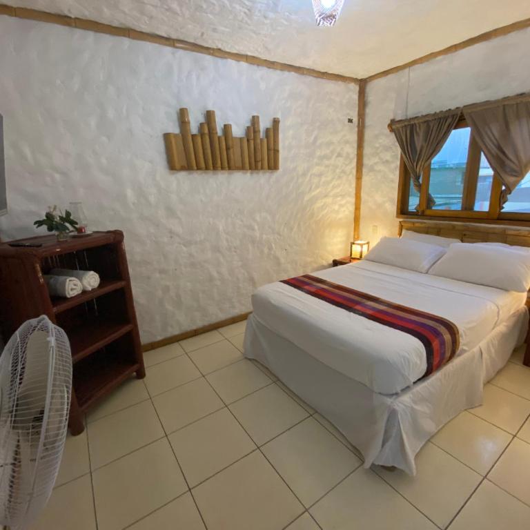 Mamma Mía - Double Room with Private Bathroom - 3