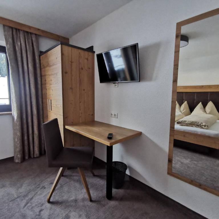 Apart Grafspitz - Apartment mit Balkon - 45