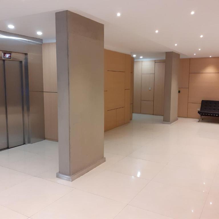 Sortie - Apartamento de 1 dormitorio - 1