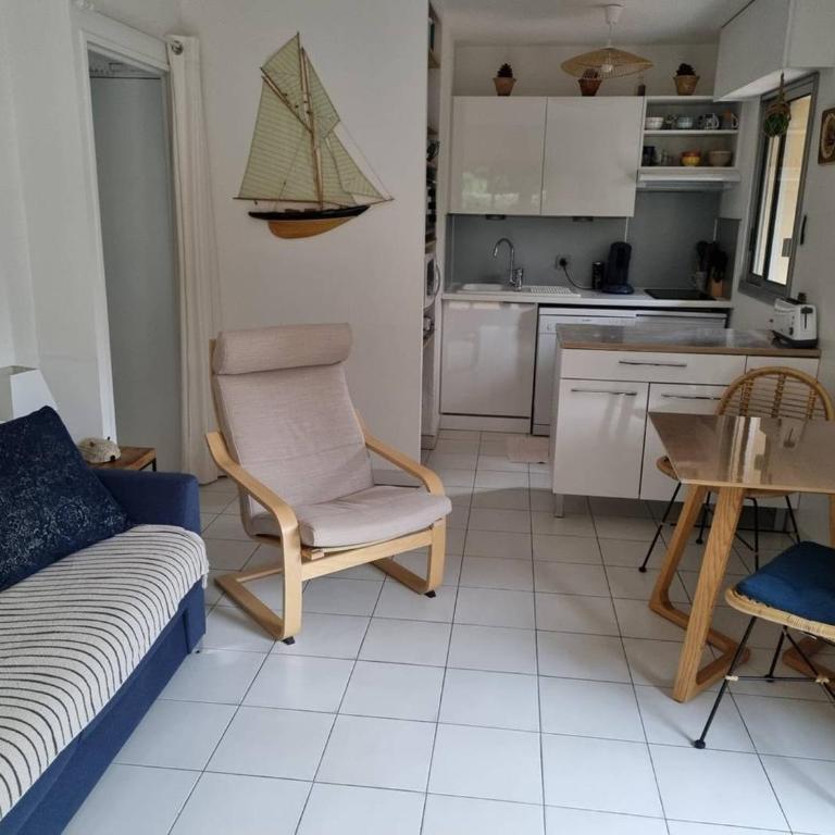 Arcachon, Ville de Printemps - Appartement T2 avec Jardin à 250m des Plages - FR-1-433-91 - Apartment - 10