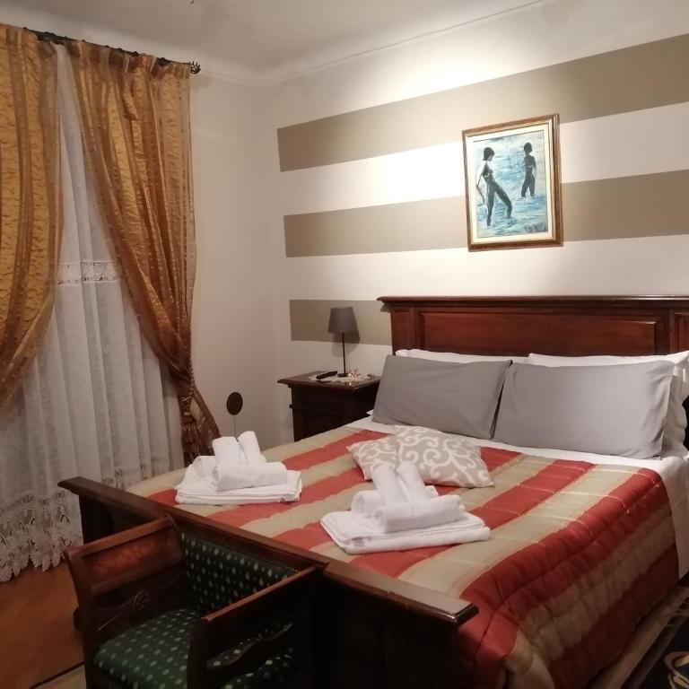 Holiday House Antica Dimora Soggiorni in langa centro storico La Morra - Casa con 2 Camere da Letto - 21