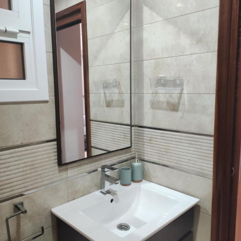 Sunshine Apartment Los Cristianos - Apartamento de 2 dormitorios - 21
