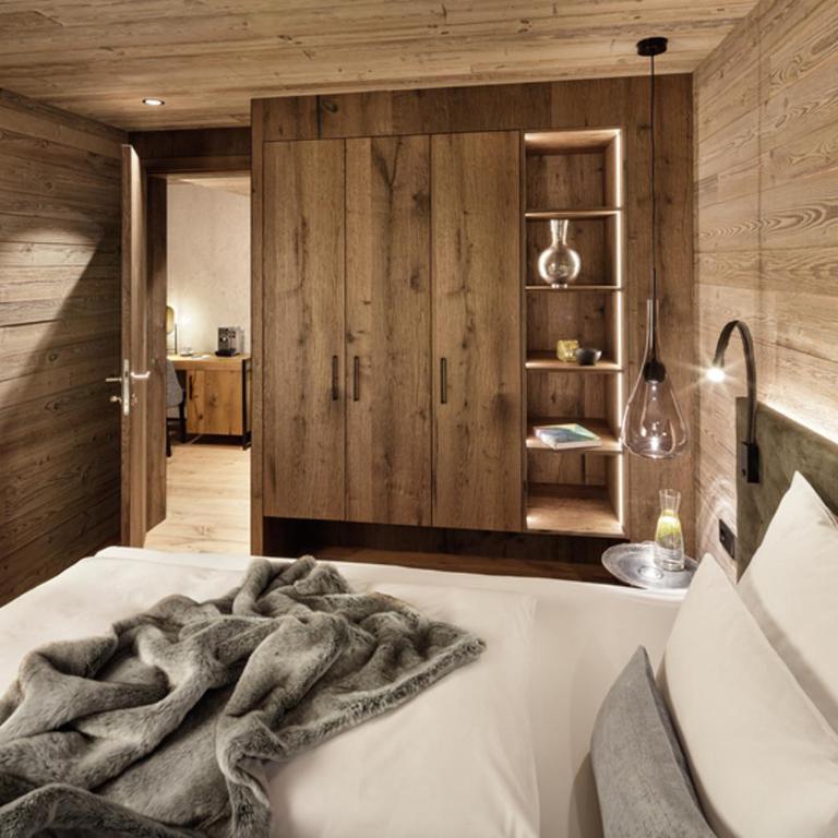 Alpenhotel Kitzbühel am Schwarzsee - 4 Sterne Superior - Deluxe Suite Wellness - 2