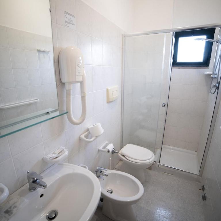 Residence New Paradise - Camera Quadrupla - 4