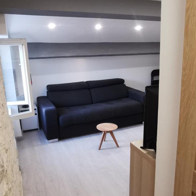 Appartements et studio rénovés en 2022, Intra Muros Avignon - Studio with Sofa Bed - 1