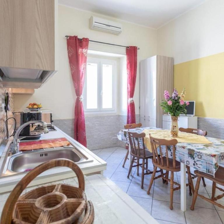 Casa Antonella - Appartamento con 2 Camere da Letto - 8