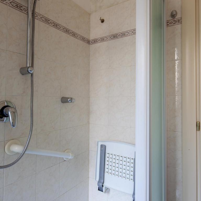 La Spezia Holidays - Appartamento con 2 Camere da Letto - 15