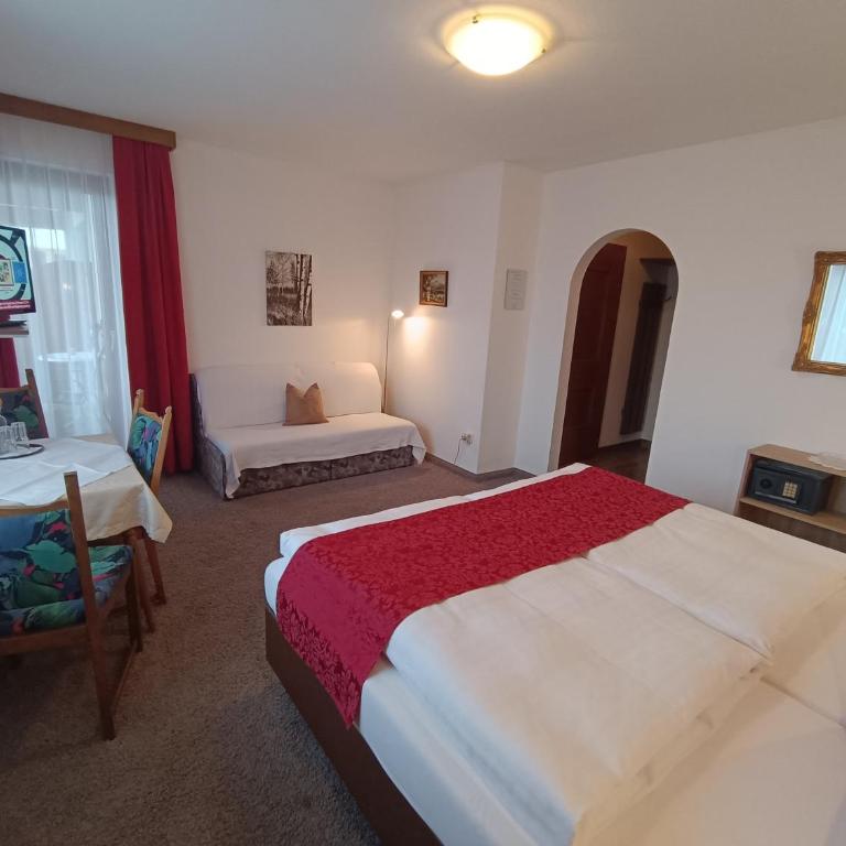 Gästehaus Burgi - Vierbettzimmer - 7
