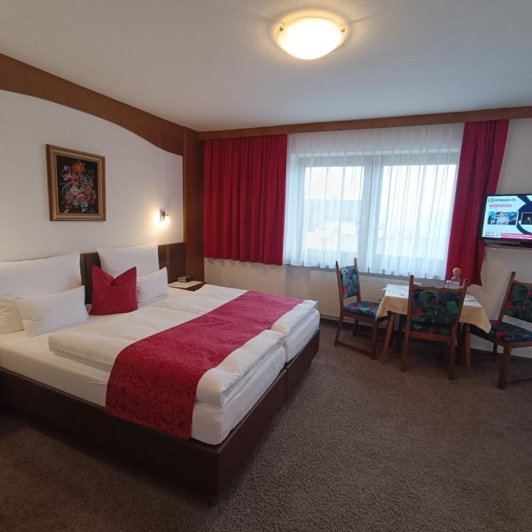Gästehaus Burgi - Vierbettzimmer - 5