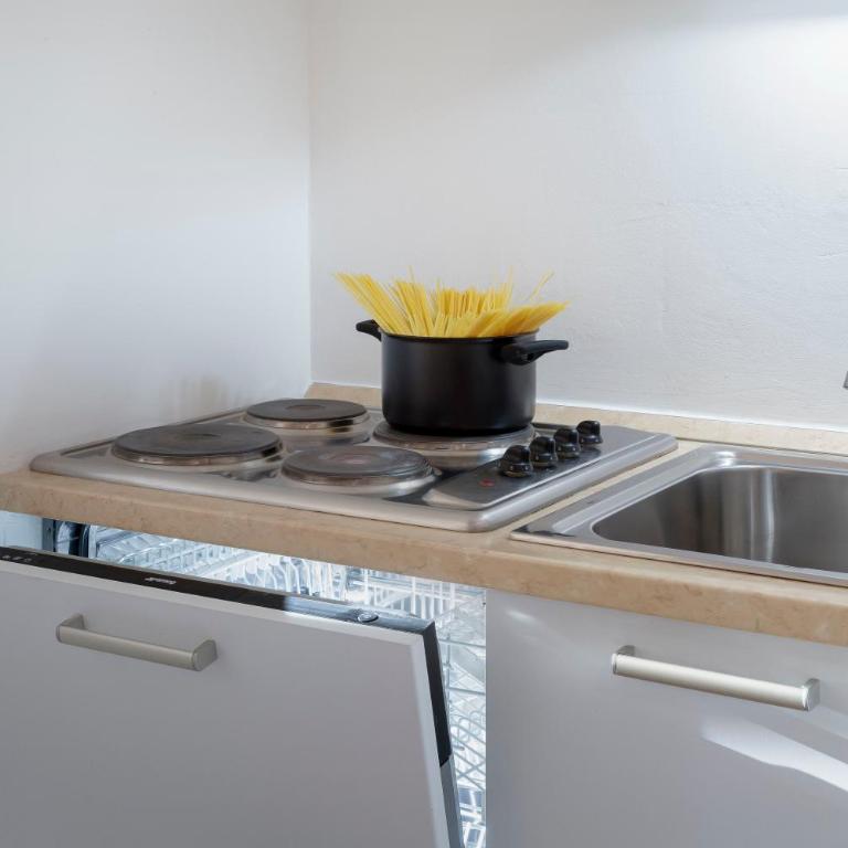 HelloCHALET - Foyer du Cervin Central, Ski Apartment, 250m lift - Appartamento con Balcone - 12