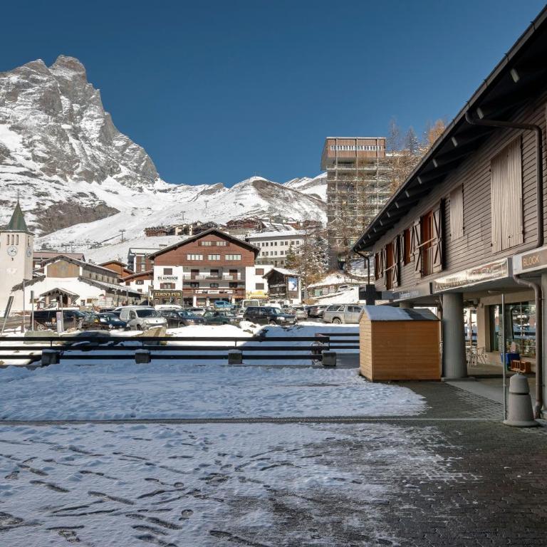 HelloCHALET - Foyer du Cervin Central, Ski Apartment, 250m lift - Appartamento con Balcone - 31