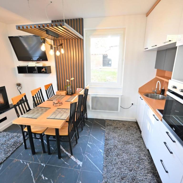 Apartmani Dimitrije Jahorina - Three-Bedroom Apartment - 3