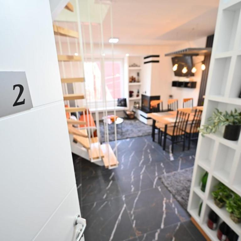 Apartmani Dimitrije Jahorina - Three-Bedroom Apartment - 2