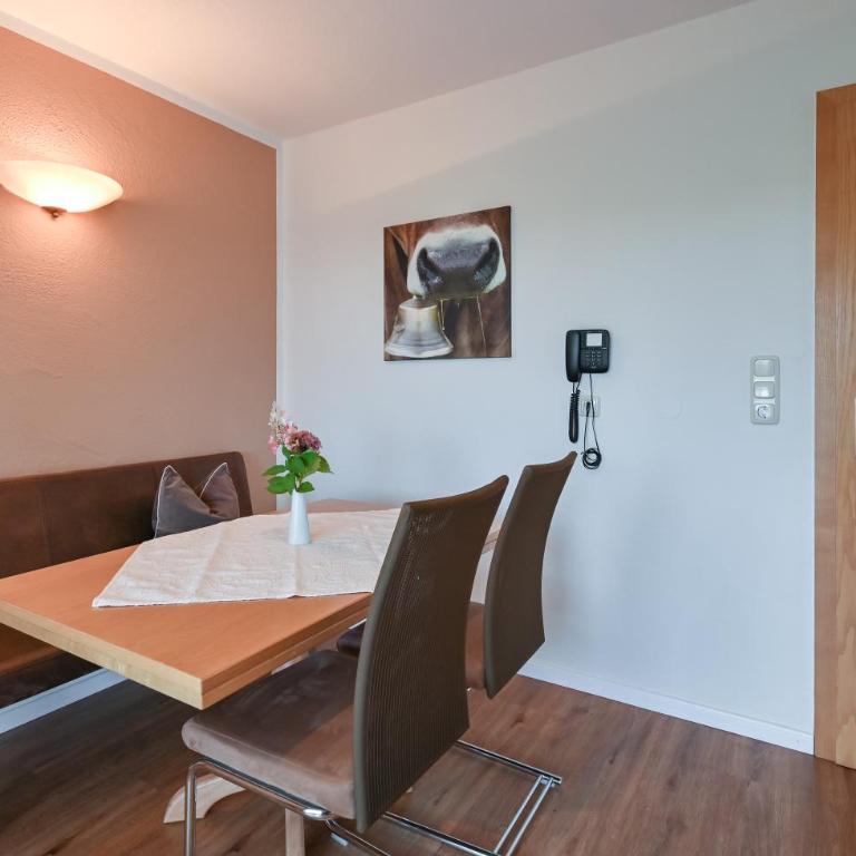 Landhaus Grobert - Familienapartment (2 Erwachsene + 1 Kind) - 14