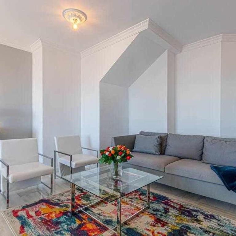 797 Holiday Rentals -Lujoso Atico duplex en el centro de Benalmadena - Apartamento de 3 dormitorios - 5