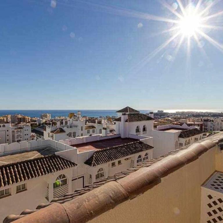 797 Holiday Rentals -Lujoso Atico duplex en el centro de Benalmadena - Apartamento de 3 dormitorios - 34